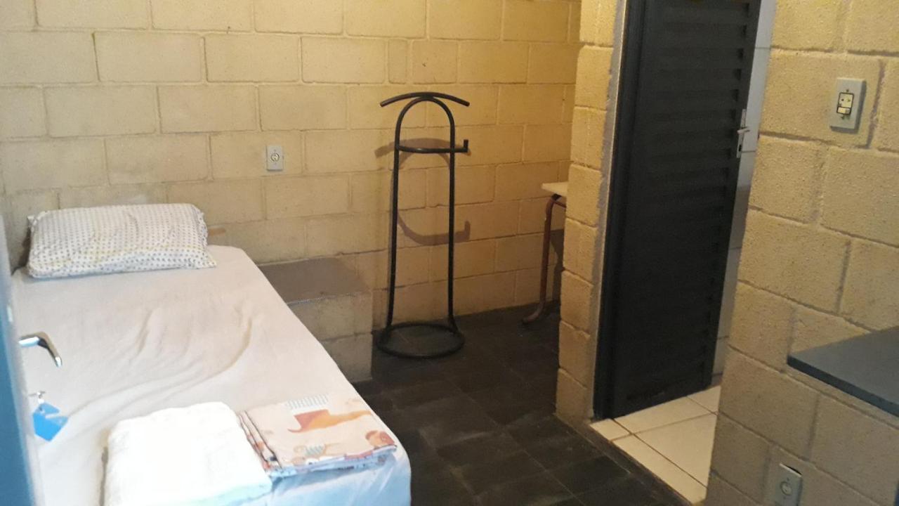 Hotel Kitnet Bh Belo Horizonte Habitación foto